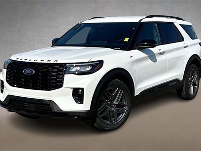 New 2025 Ford Explorer ST-Line w/ Premium Package