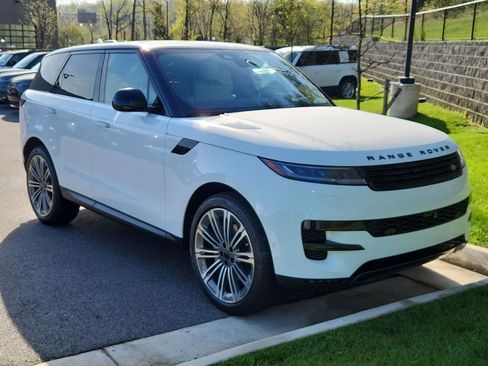 New 2026 Land Rover Range Rover Sport SE AWD/4WD image 10