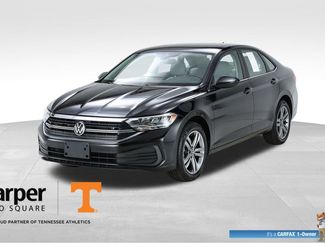 Used 2023 Volkswagen Jetta SE video 1