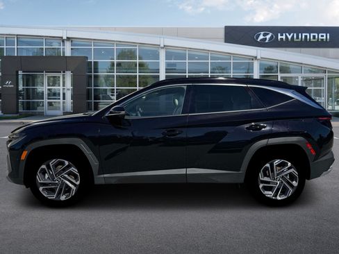 New 2026 Hyundai Tucson Limited AWD/4WD image 3