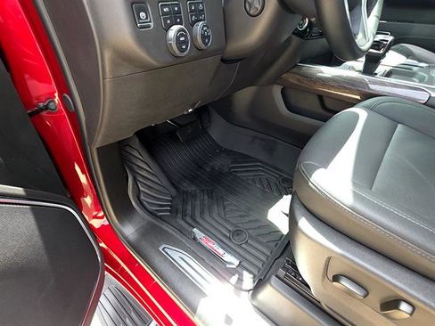 Used 2024 Chevrolet Silverado 1500 LTZ image 20