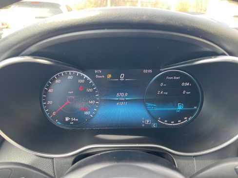 Used 2021 Mercedes-Benz GLC 300 4MATIC image 26