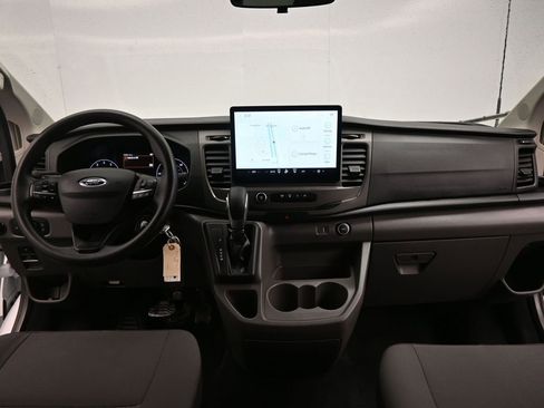 Certified 2022 Ford Transit 350 XLT image 16