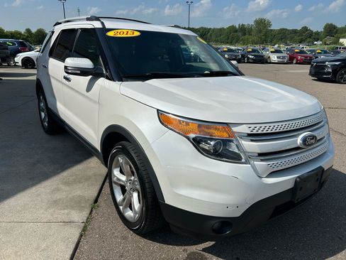 Used 2013 Ford Explorer Limited AWD/4WD image 3