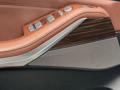 Used 2020 BMW X7 xDrive40i w/ Premium Package image 22