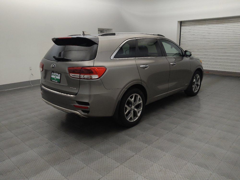 Used 2017 Kia Sorento SX AWD/4WD image 9