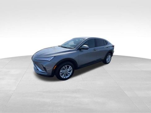 Certified 2024 Buick Envista Preferred w/ Convenience II Package image 4