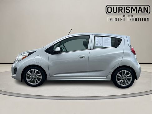 Used 2014 Chevrolet Spark LT image 3