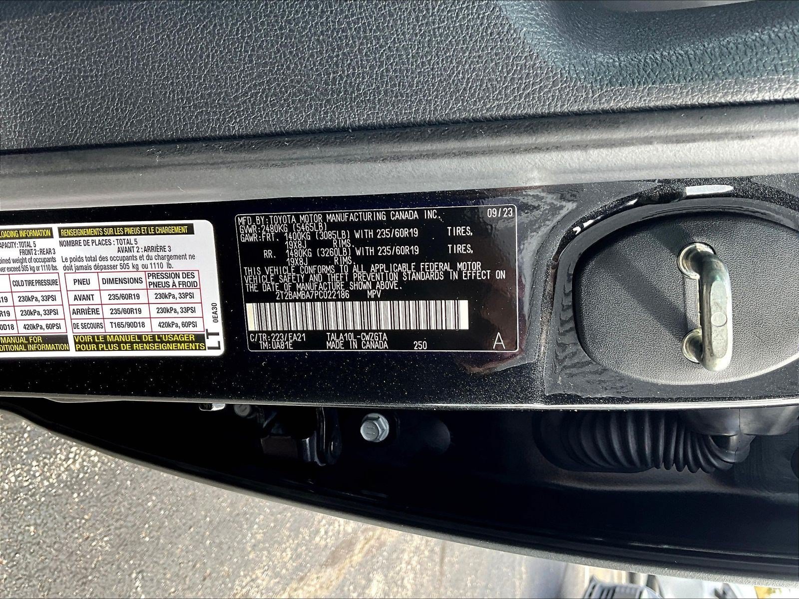 Used 2023 Lexus RX 350 Premium w/ Accessory Package FWD image 19