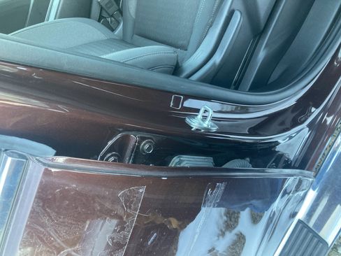 Used 2024 GMC Sierra 2500 SLE w/ SLE Value Package; image 6