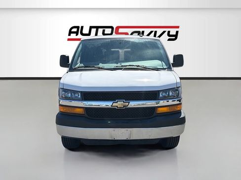 Used 2025 Chevrolet Express 2500 w/ Driver Convenience Package RWD image 2