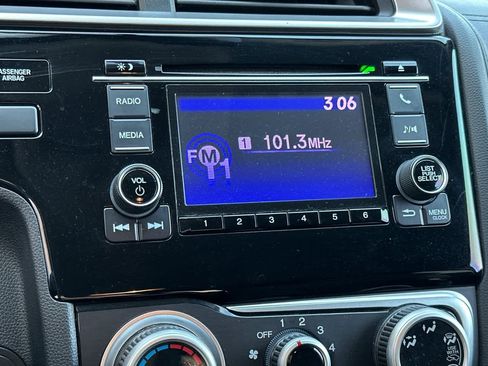 Used 2019 Honda Fit LX image 18