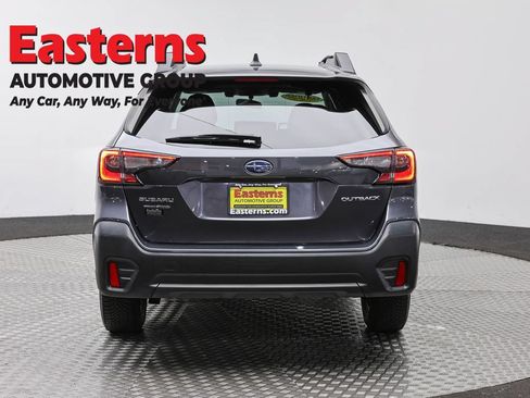 Used 2022 Subaru Outback Premium AWD/4WD image 6