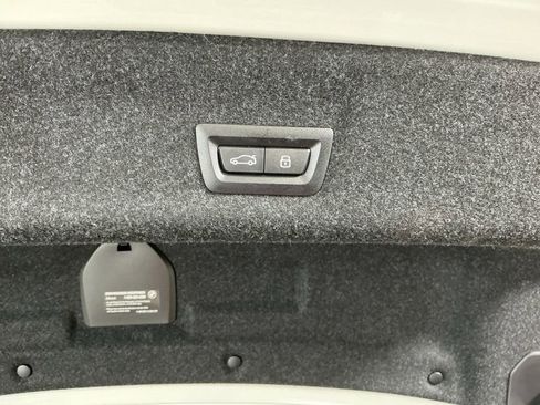 Certified 2025 BMW 330i Sedan w/ Premium Package RWD image 30