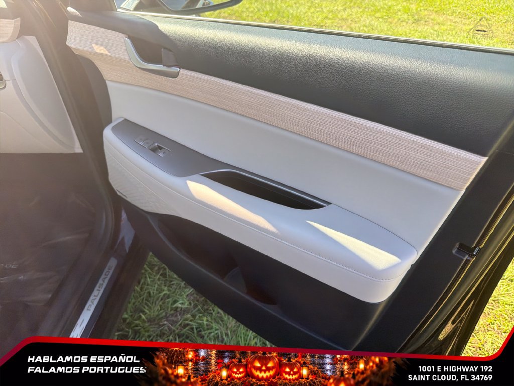Used 2024 Hyundai Palisade Limited AWD/4WD image 33