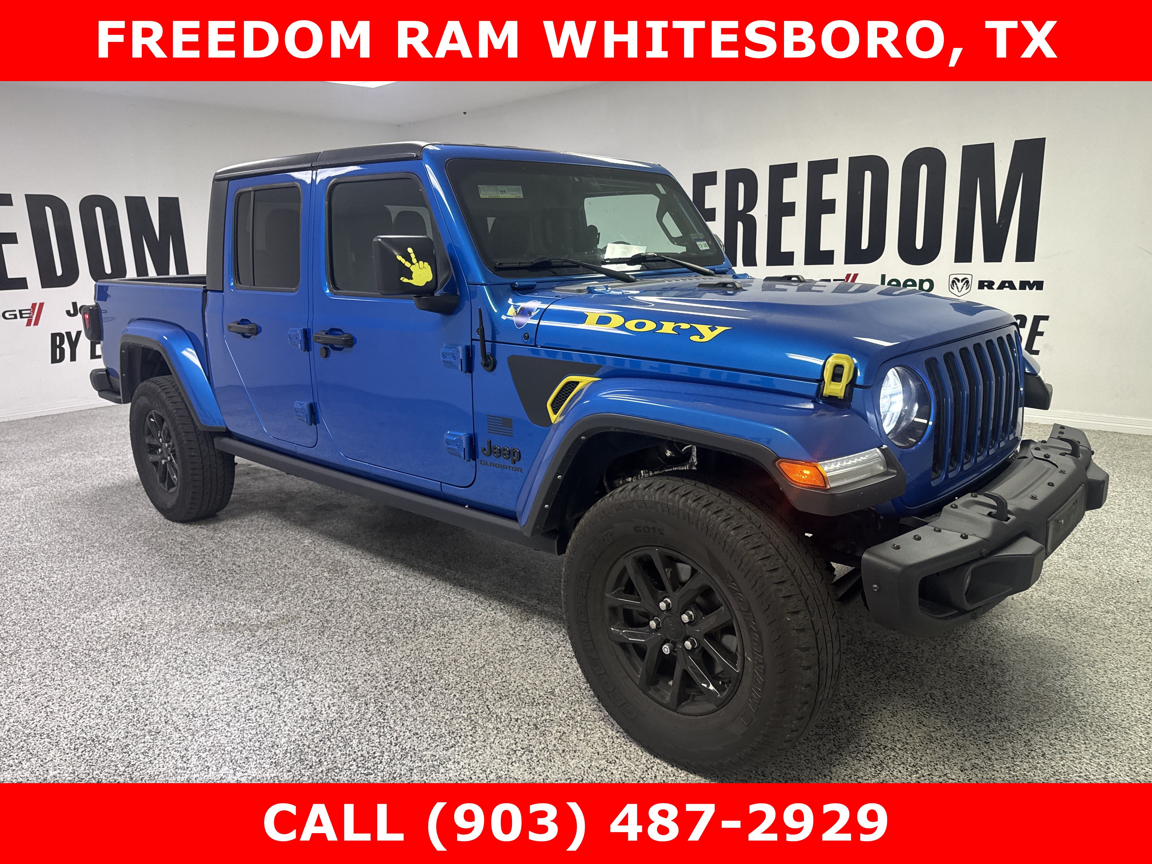 Used 2023 Jeep Gladiator Sport AWD/4WD image 3