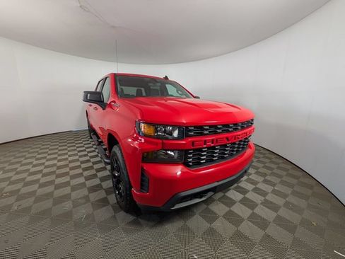 Used 2020 Chevrolet Silverado 1500 Custom w/ Custom Value Package AWD/4WD image 27