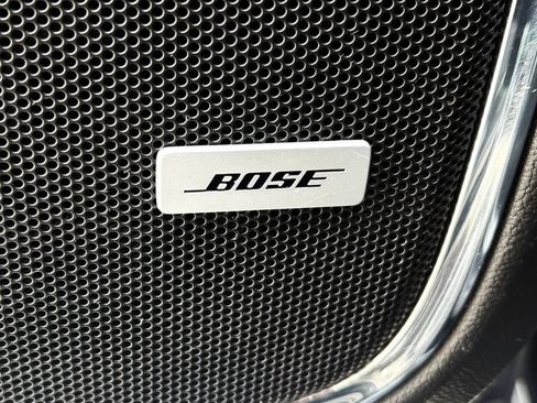 Used 2019 Chevrolet Suburban LT image 17