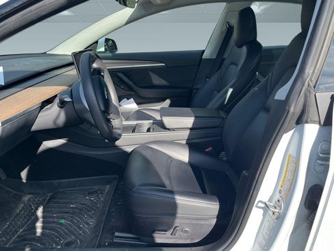 Used 2023 Tesla Model 3 Standard Range RWD image 3