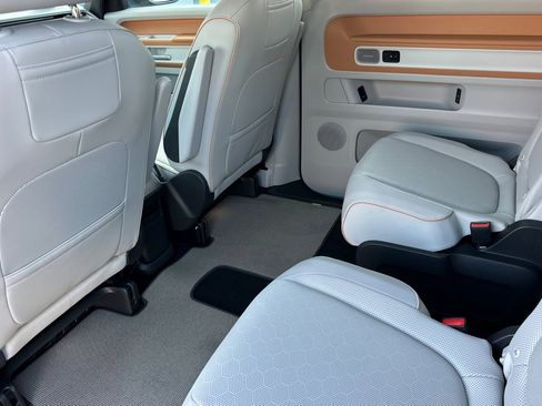 New 2025 Volkswagen ID. Buzz 1st Edition image 10