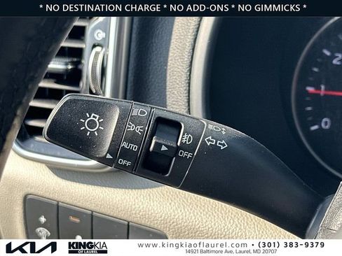 Used 2022 Kia Sportage Nightfall Edition w/ Nighfall AWD Premium Package image 11