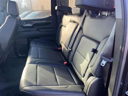 Certified 2024 Chevrolet Silverado 1500 LT Trail Boss w/ LT Trail Boss Premium Package image 19