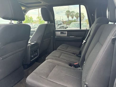 Used 2017 Ford Expedition EL XLT AWD/4WD image 5
