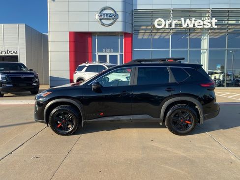 Used 2025 Nissan Rogue Rock Creek w/ Rock Creek Premium Package image 2