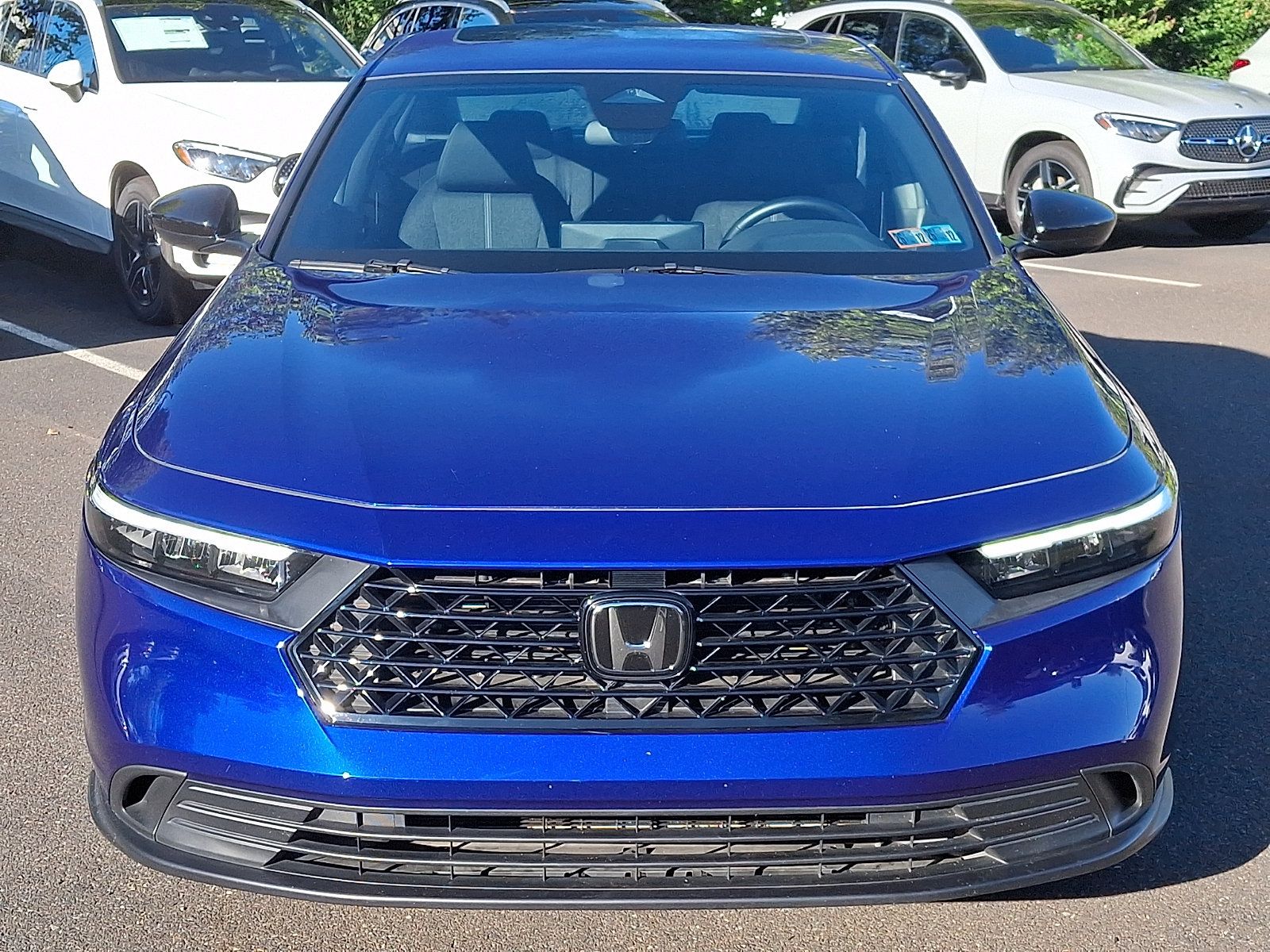 Used 2024 Honda Accord Sport image 2
