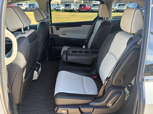 Certified 2026 Honda Odyssey Elite image 29