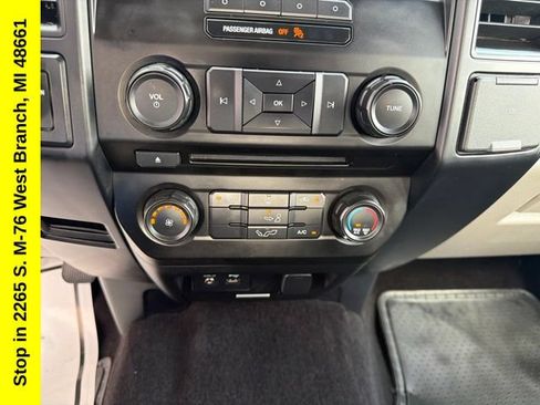 Used 2015 Ford F150 XL w/ Equipment Group 101A Mid RWD image 34