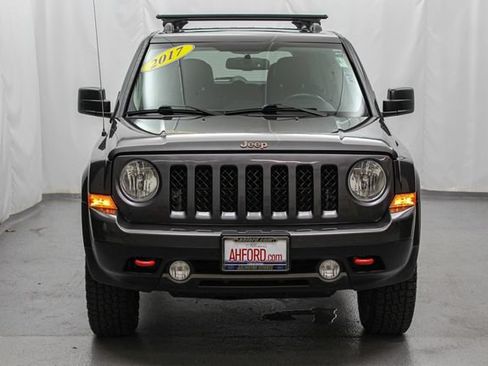 Used 2017 Jeep Patriot 75th Anniversary w/ Power Value Group AWD/4WD image 3