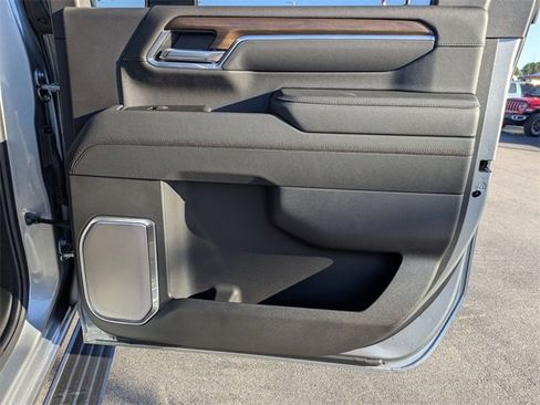 New 2026 Chevrolet Silverado 3500 High Country w/ High Country Premium Package image 36