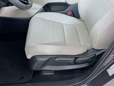 Used 2026 Honda HR-V LX image 9