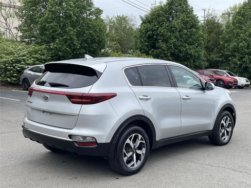 Used 2020 Kia Sportage LX AWD/4WD image 5