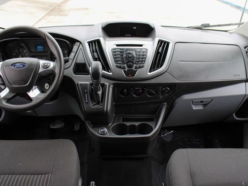 Used 2019 Ford Transit 150 XLT image 11