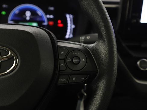 Used 2026 Toyota Corolla LE image 26