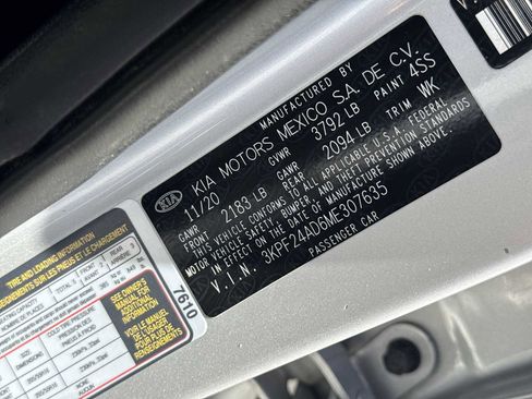 Used 2021 Kia Forte LXS FWD image 25