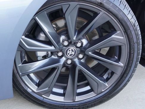 Used 2024 Toyota Corolla SE image 13