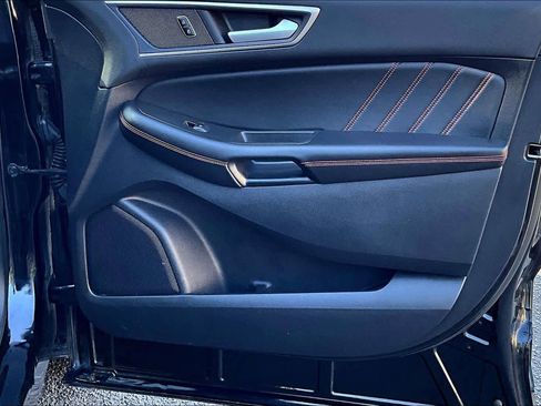 Used 2021 Ford Edge ST-Line w/ Cargo Accessory Package image 22