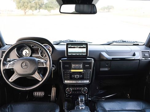 Used 2014 Mercedes-Benz G 63 AMG 4MATIC image 35
