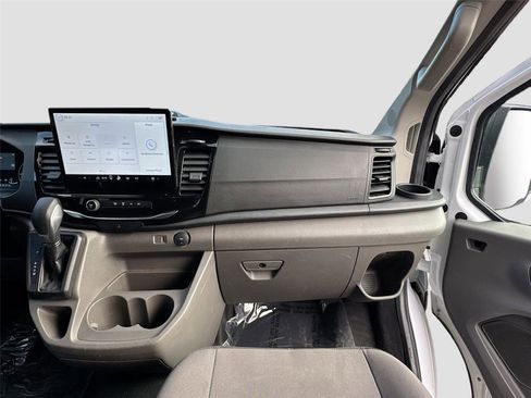 Used 2023 Ford Transit 350 XLT image 29