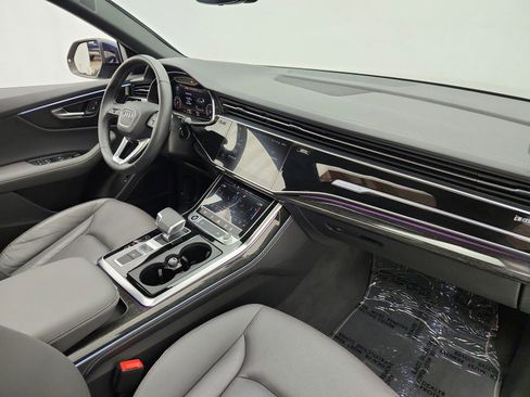 Used 2023 Audi Q8 Premium Plus w/ Premium Plus Package AWD/4WD image 30