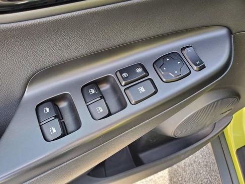 Used 2019 Hyundai Kona Ultimate image 14