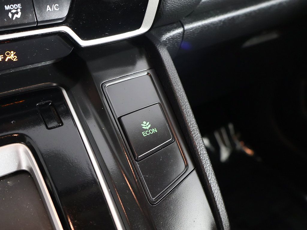 Used 2018 Honda CR-V LX image 44