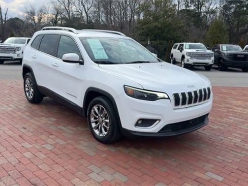 Used 2021 Jeep Cherokee Latitude Plus image 5