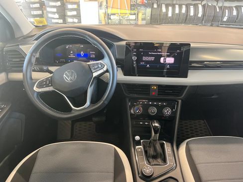 Used 2025 Volkswagen Taos S AWD/4WD image 2