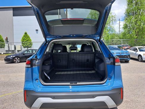 New 2026 Volkswagen Tiguan SE FWD image 22