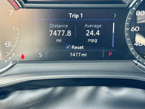 Used 2025 Cadillac XT5 Luxury FWD image 13