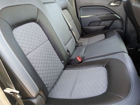 Used 2022 Chevrolet Colorado Z71 image 19